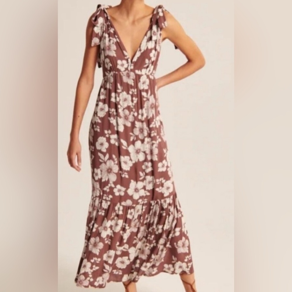 Abercrombie & Fitch Floral Mauve Maxi Dress